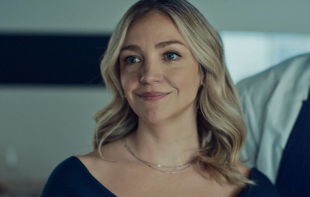 Abby Elliot as Natalie "Sugar" Berzatto in the comedy-drama series The Bear season 4. (Image via fxnetworks.com)